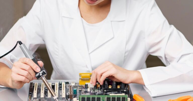 Diploma in Electrical and Electronic Engineering Design Technology Course